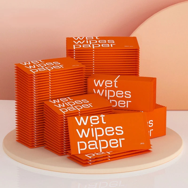 Organic Wet Wipes：More portable wipes