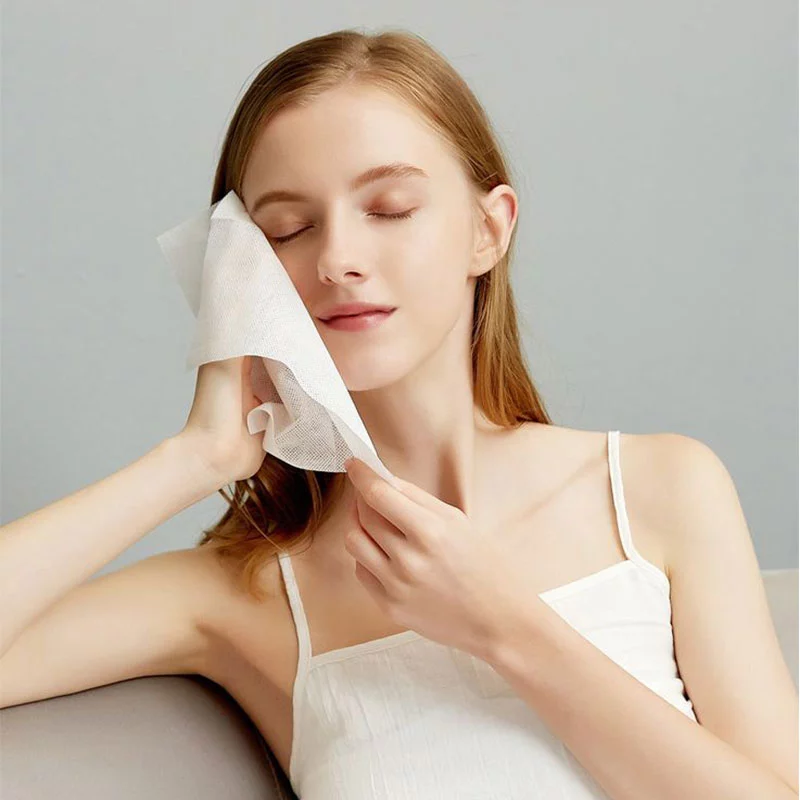 wet wipes